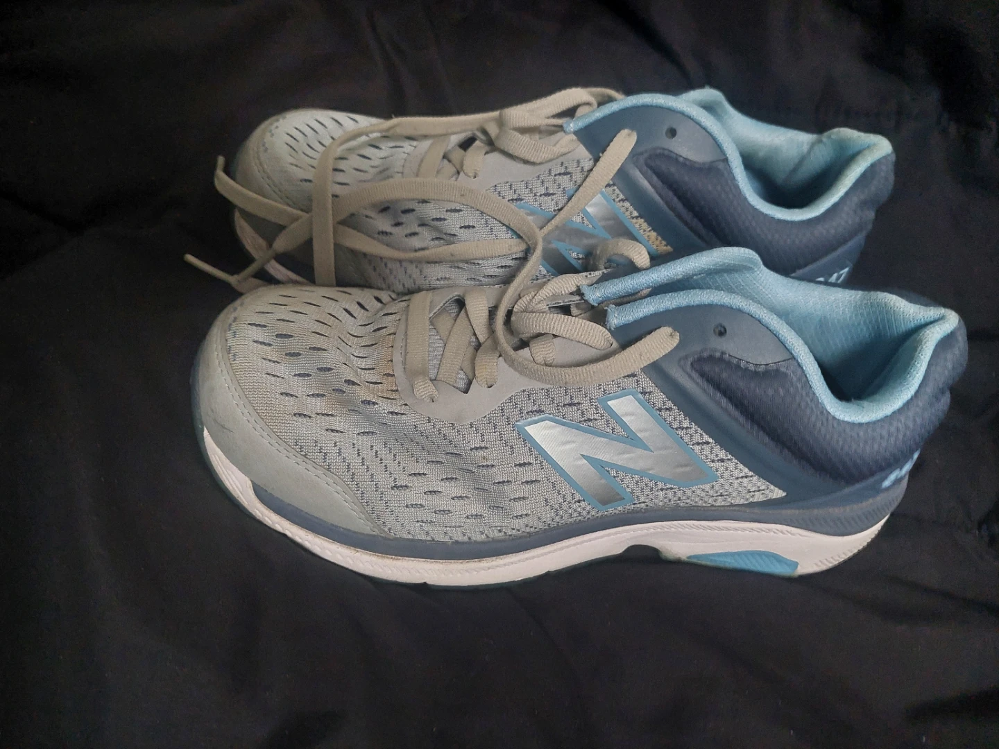 Mens New Balance Shoes 8.5