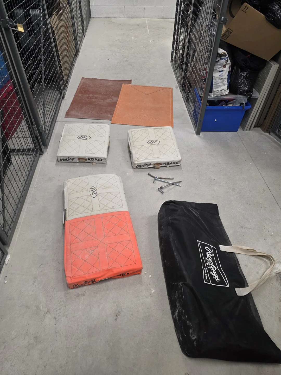 Rawlings Baseball / Softball Bases with Home Plate