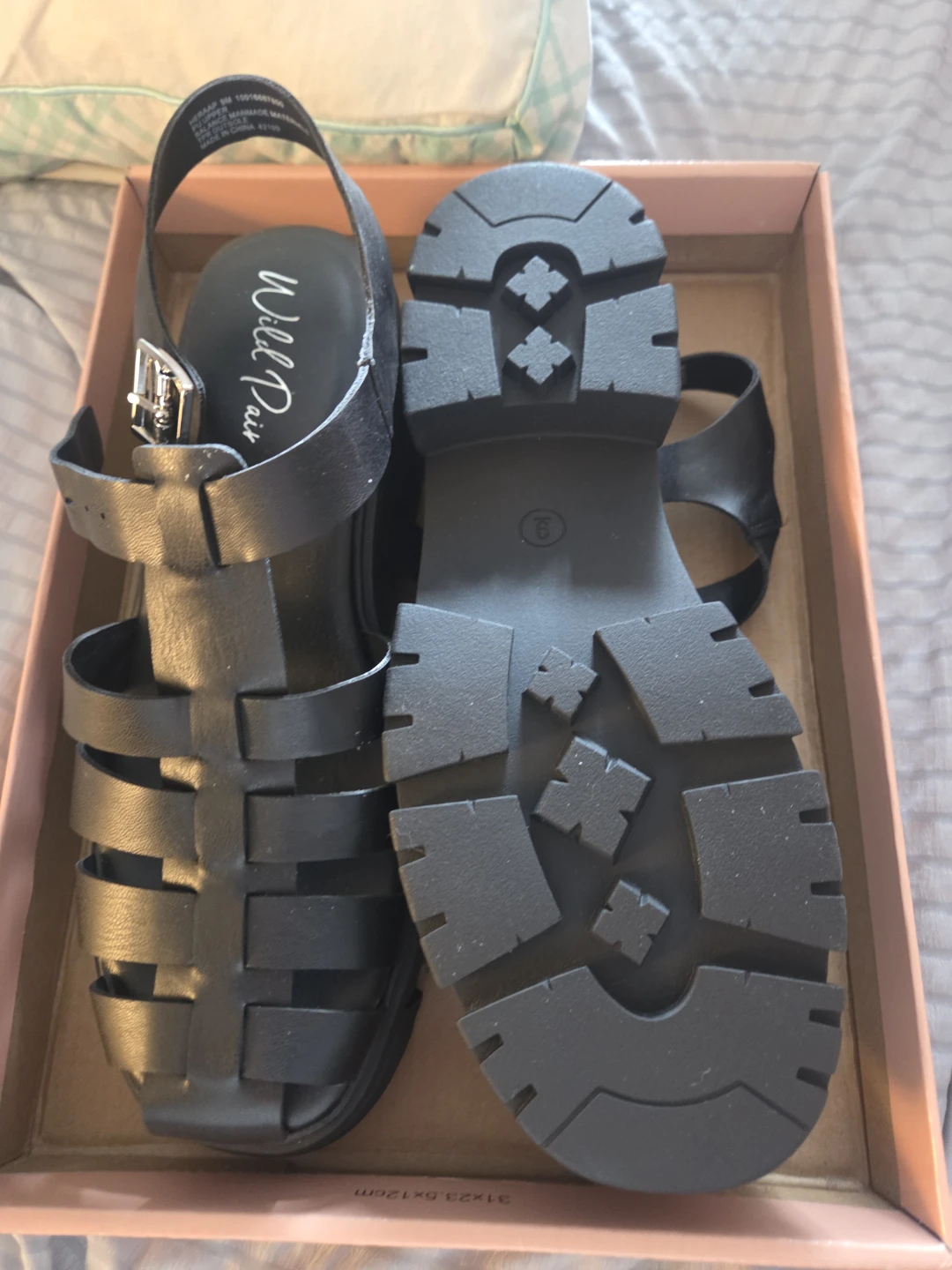 Wild Pair Black Heraap Fisherman Platform Sandals Size 9M - photo 3