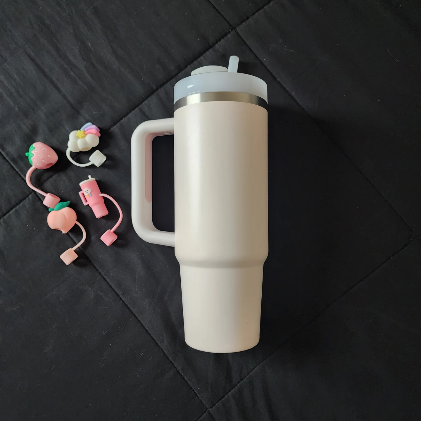 Stanley Tumbler with Straw and Charms - photo 5