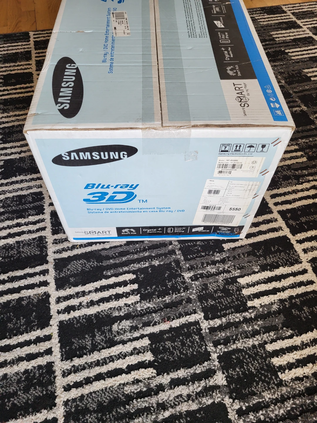 Samsung Blu-ray/DVD Home Entertainment System HT-D5300