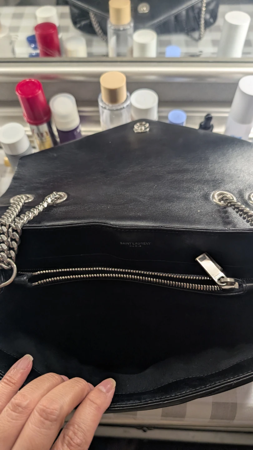 Saint Laurent Black Leather Monogram Chain Bag - photo 5
