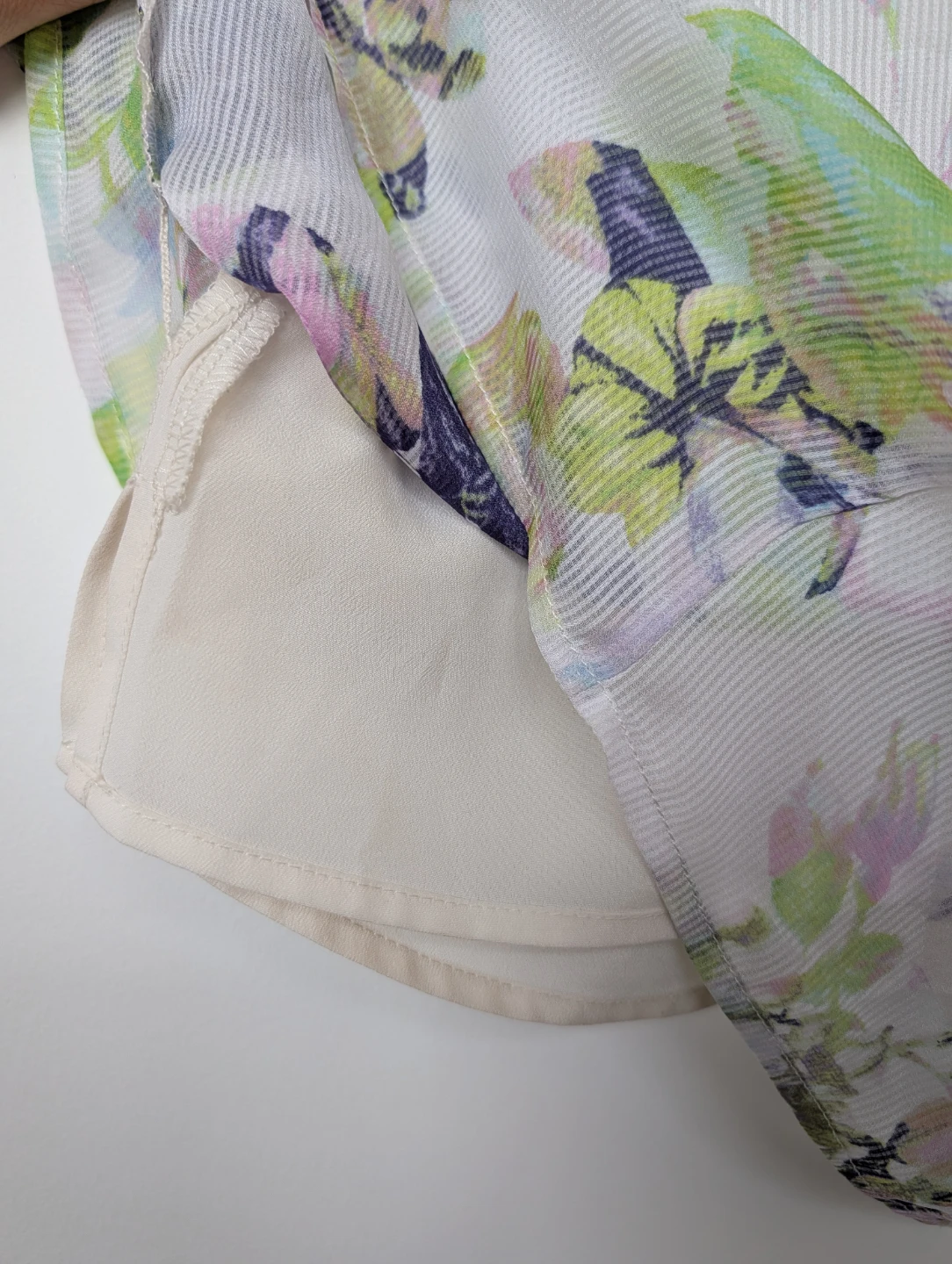 BCBG Flowy Floral Print Dress (XS) - photo 5