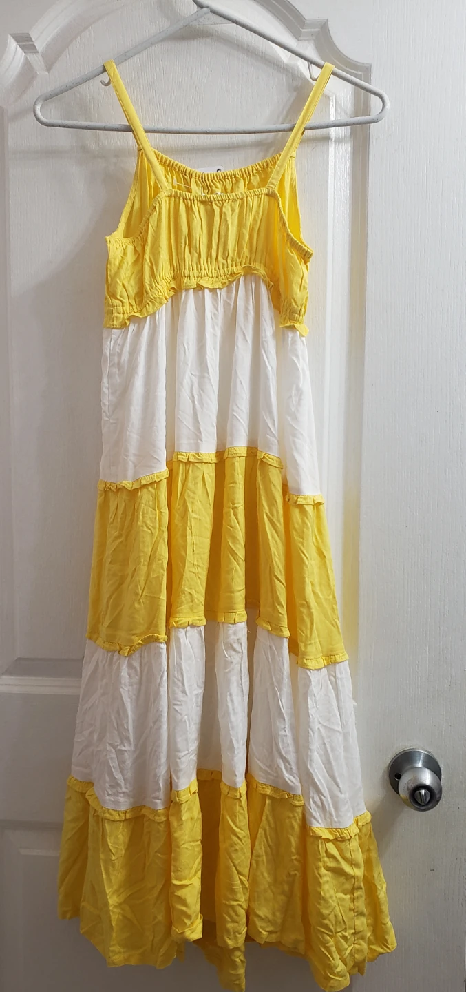 Brandnew M&S Yellow and White Tiered Maxi Dress - 9-10 yrs - photo 2