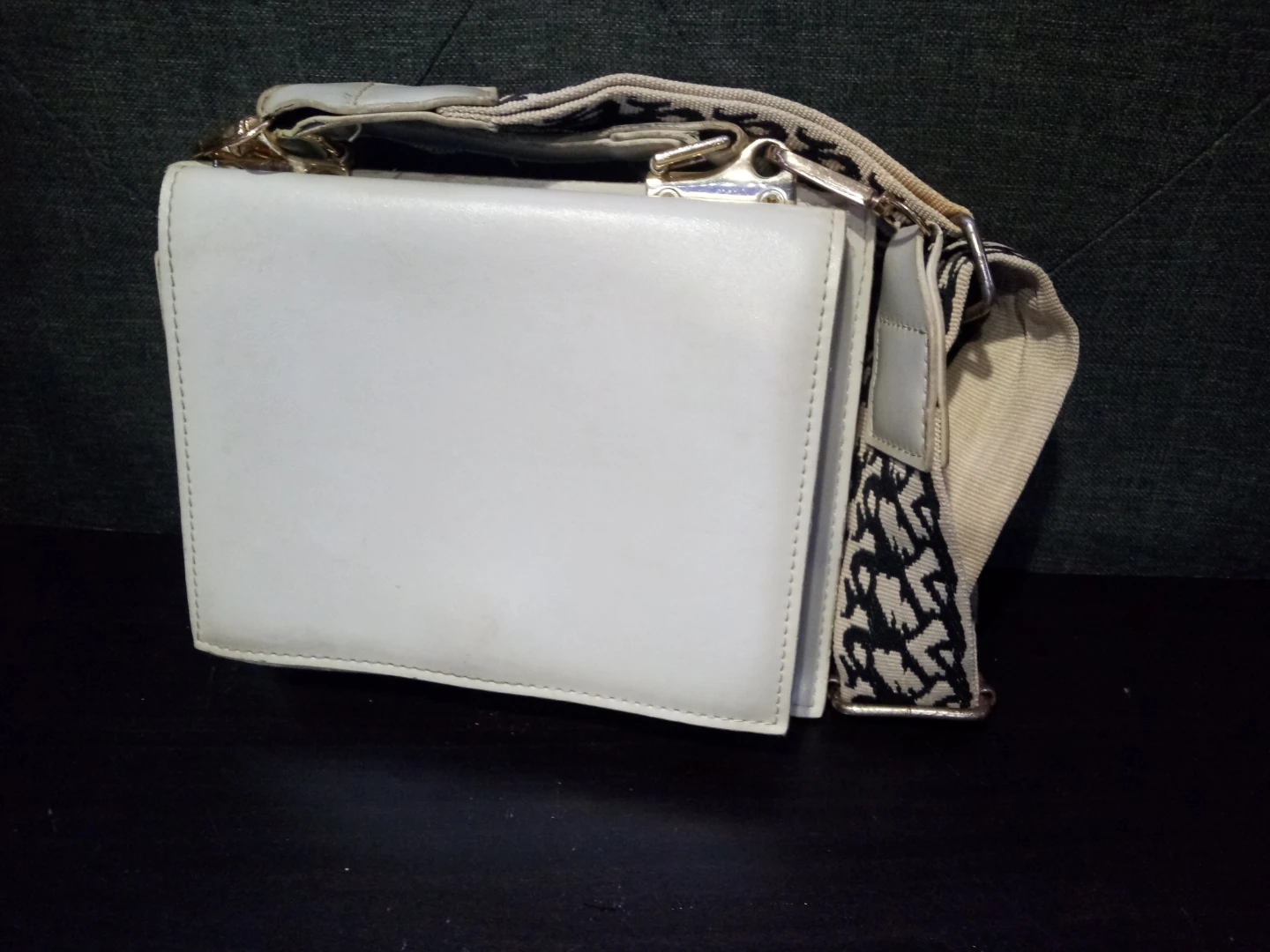 Dior Shoulder Bag - photo 4