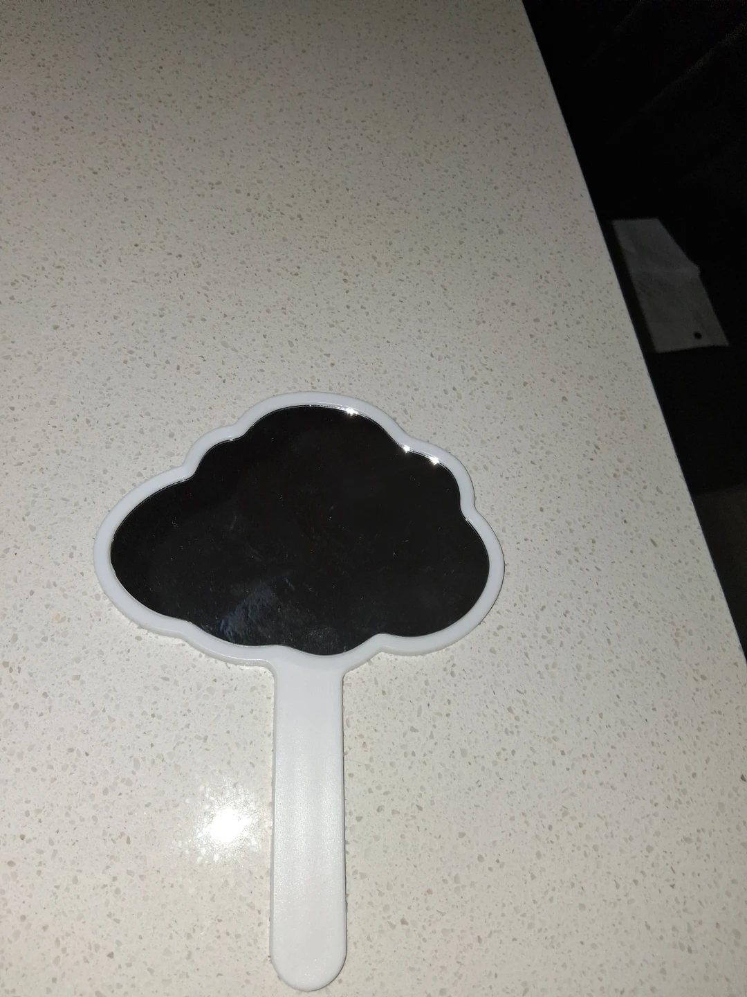 White Cloud Shaped Handheld Mirror