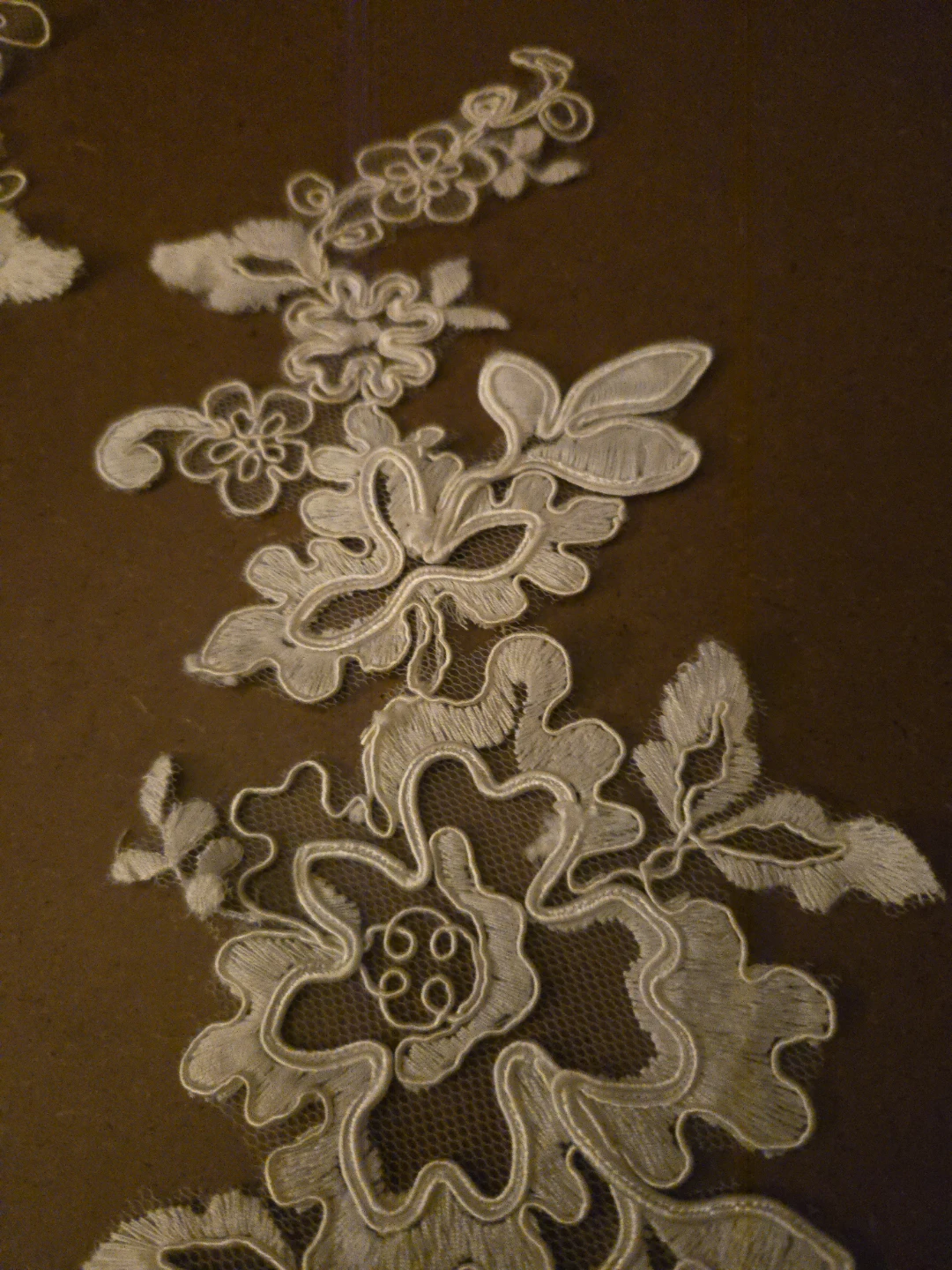 Ivory Lace Applique Floral Trim - photo 3