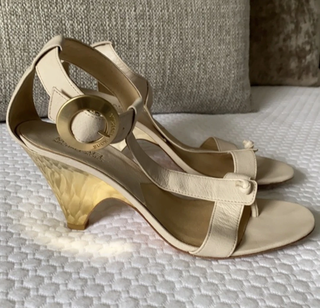 Michael Kors Cream Leather Ankle Strap Heels Size 10 - photo 2