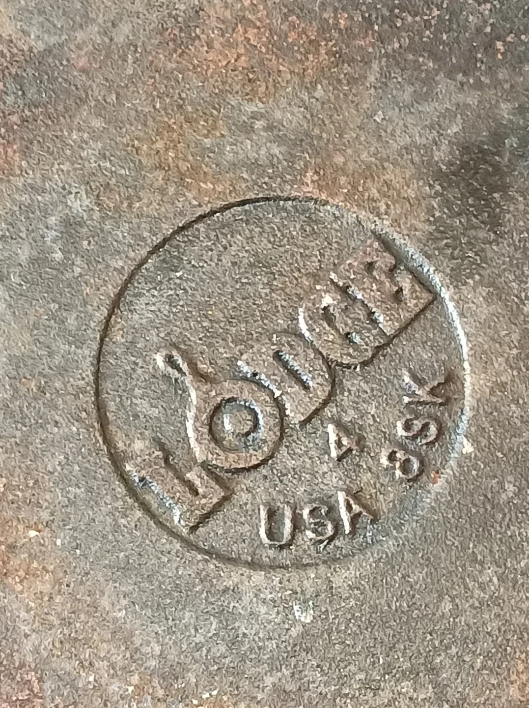 Vintage 10" Lodge Cast Iron Pan 🧡 - photo 5