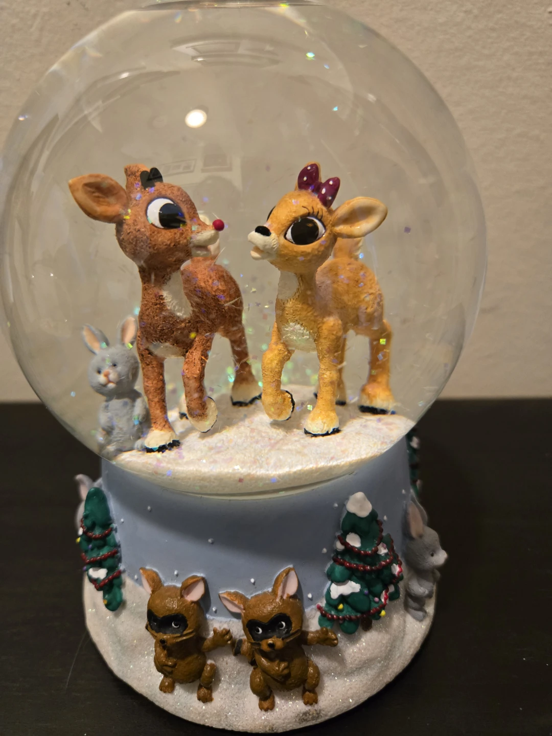 Vintage Enesco Rudolph The Red Nosed Reindeer Musical Snow Globe - photo 3