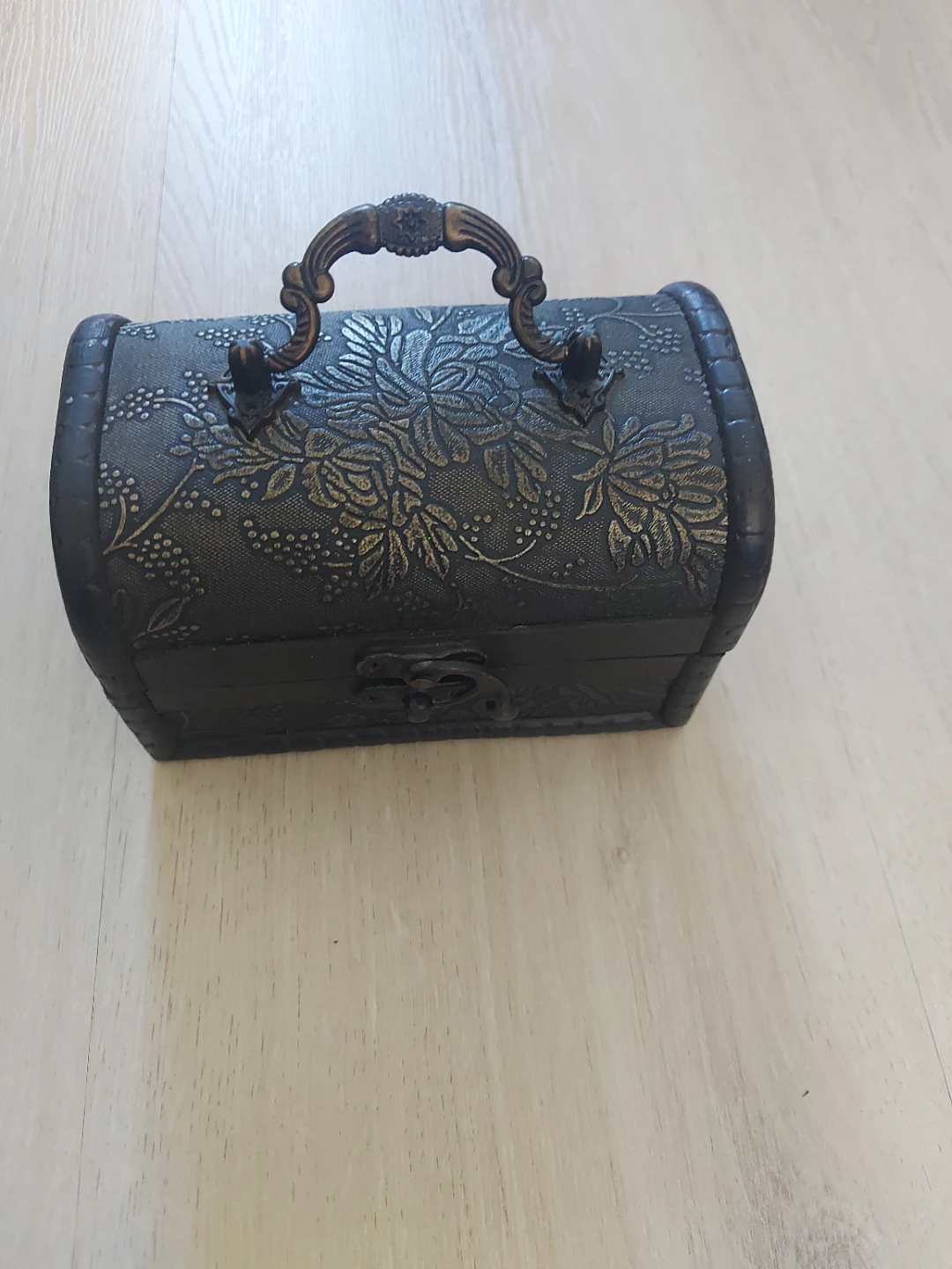 Free box