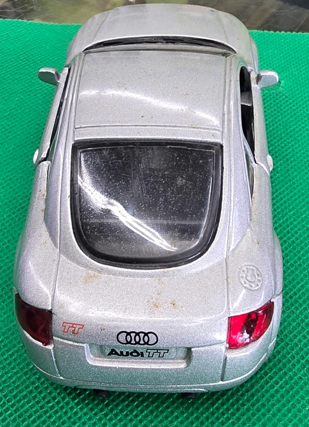 🚗 Audi TT die-cast model – $9 - photo 3