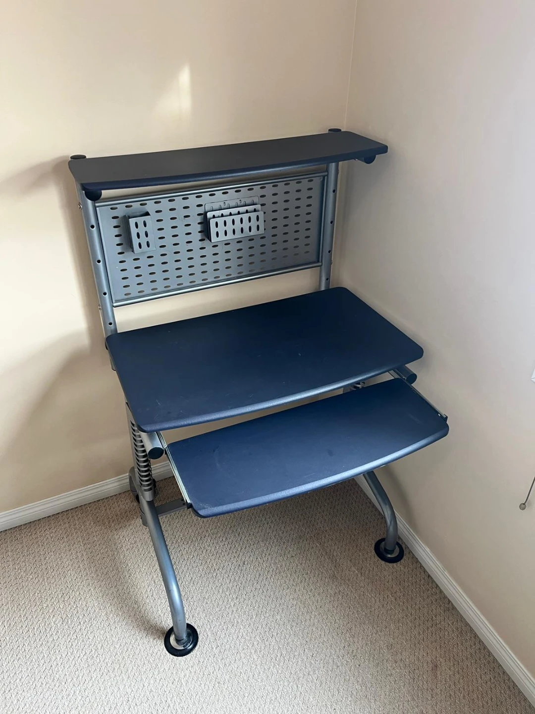 Adjustable Desk with Keyboard Tray - photo 2