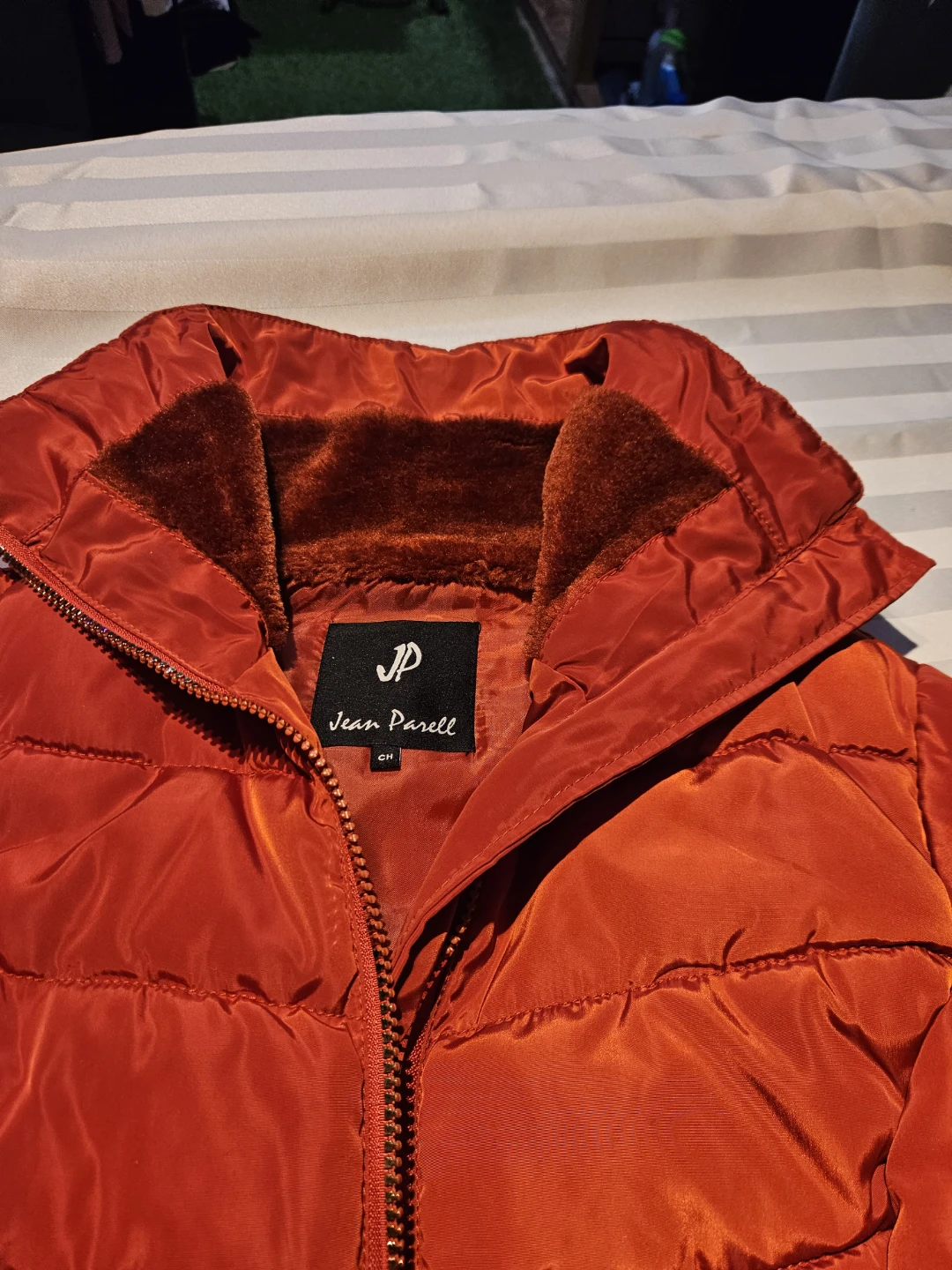 Jean Parell Puffer Jacket - Red - Size CH - photo 2