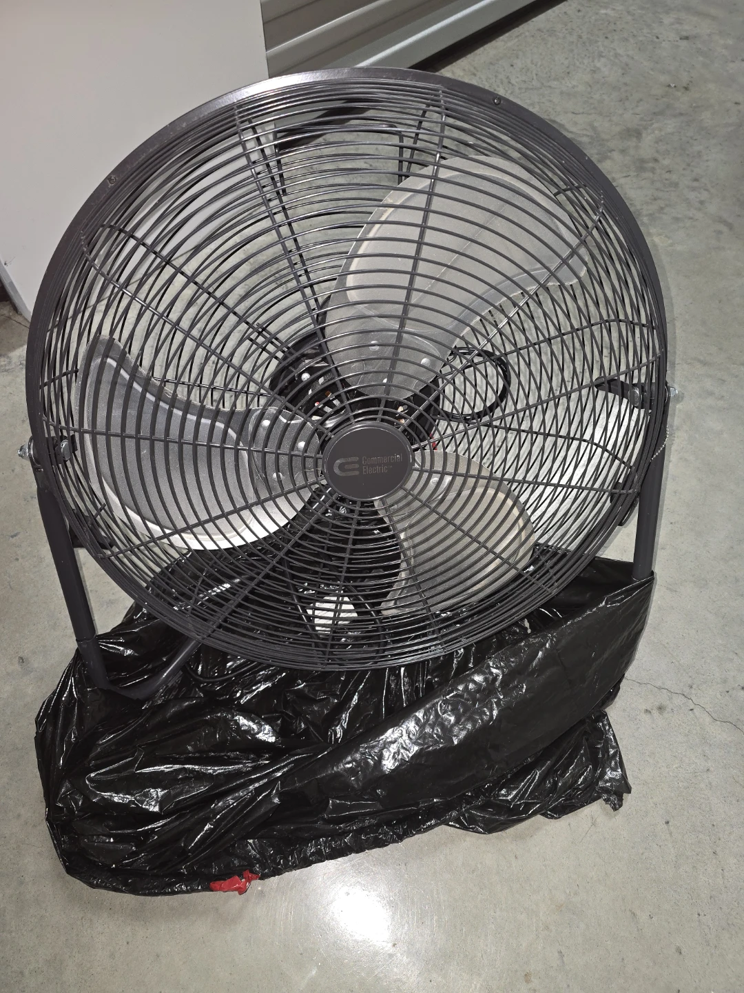 Commercial Electric Floor Fan - photo 3