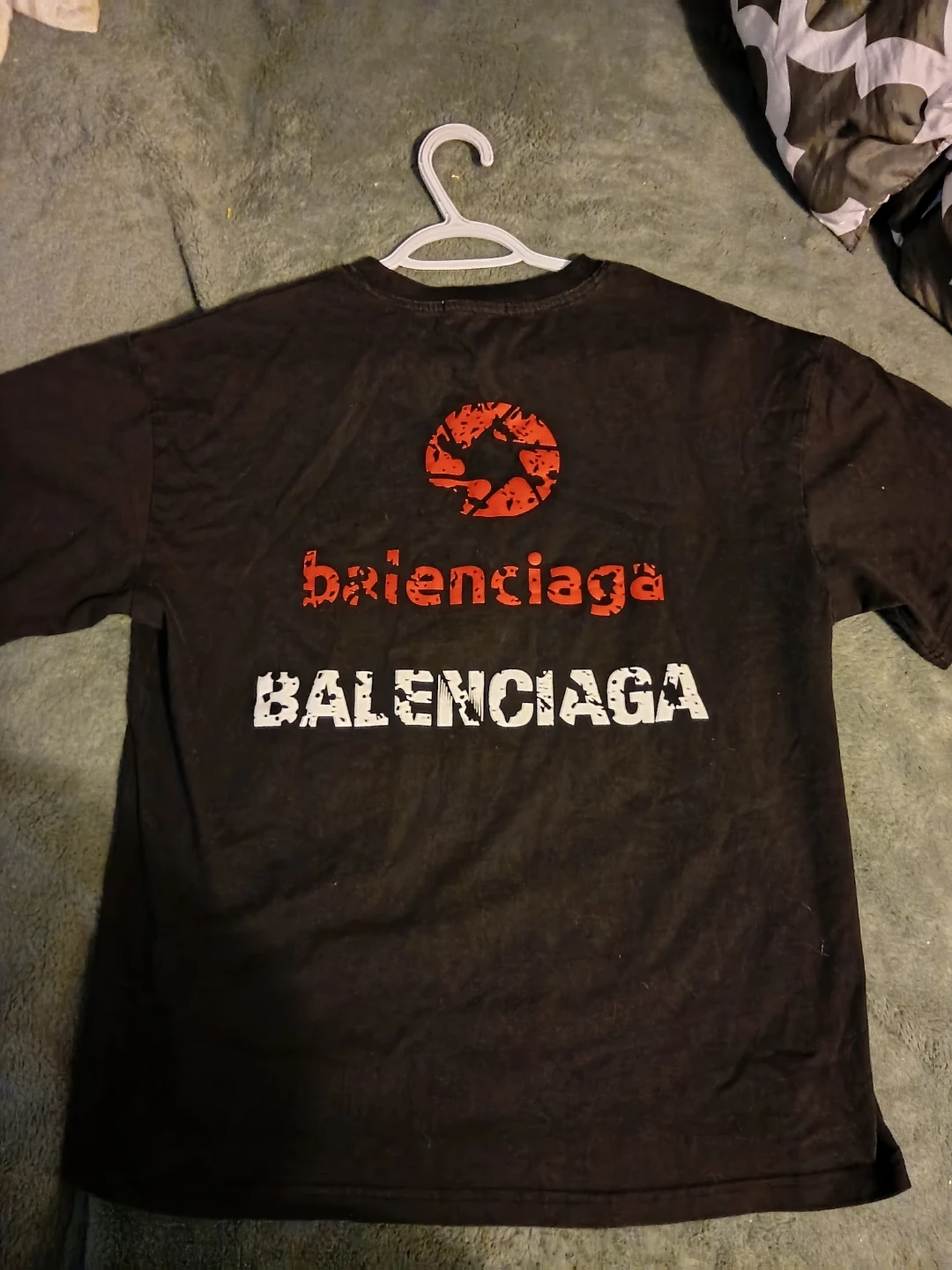 Balenciaga Black Graphic T-Shirt - photo 4