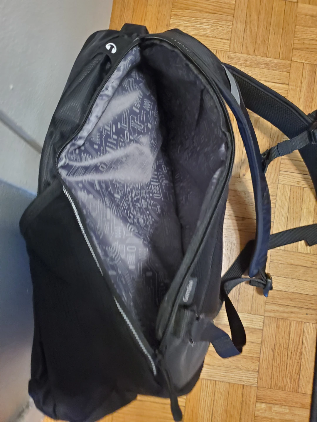 Black & Green Organic Dutchman Laptop Backpack - photo 5
