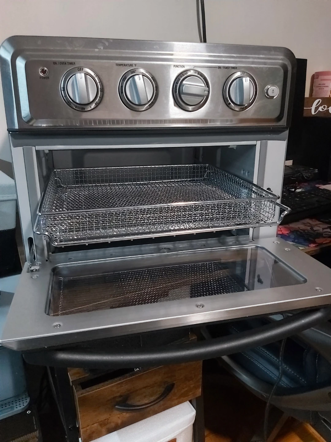Cuisinart 7 in 1 Air Fryer + Convection Oven - photo 2