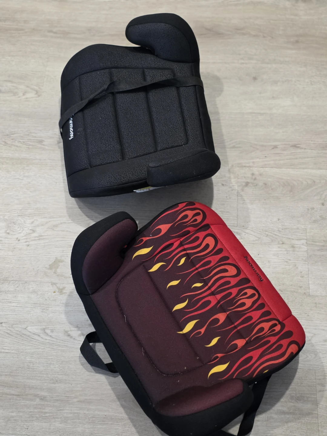 Harmony Kids Booster Seat - Black & Flames Design - photo 2
