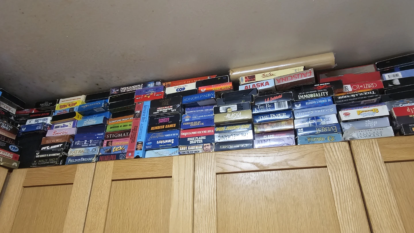 Assorted VHS Movie Collection - photo 5