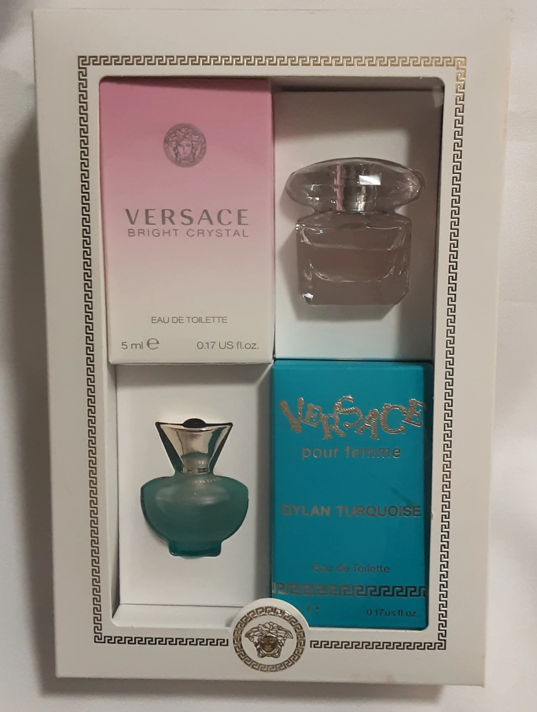 Brand new Versace Parfumes Miniatures Collection Set For Her