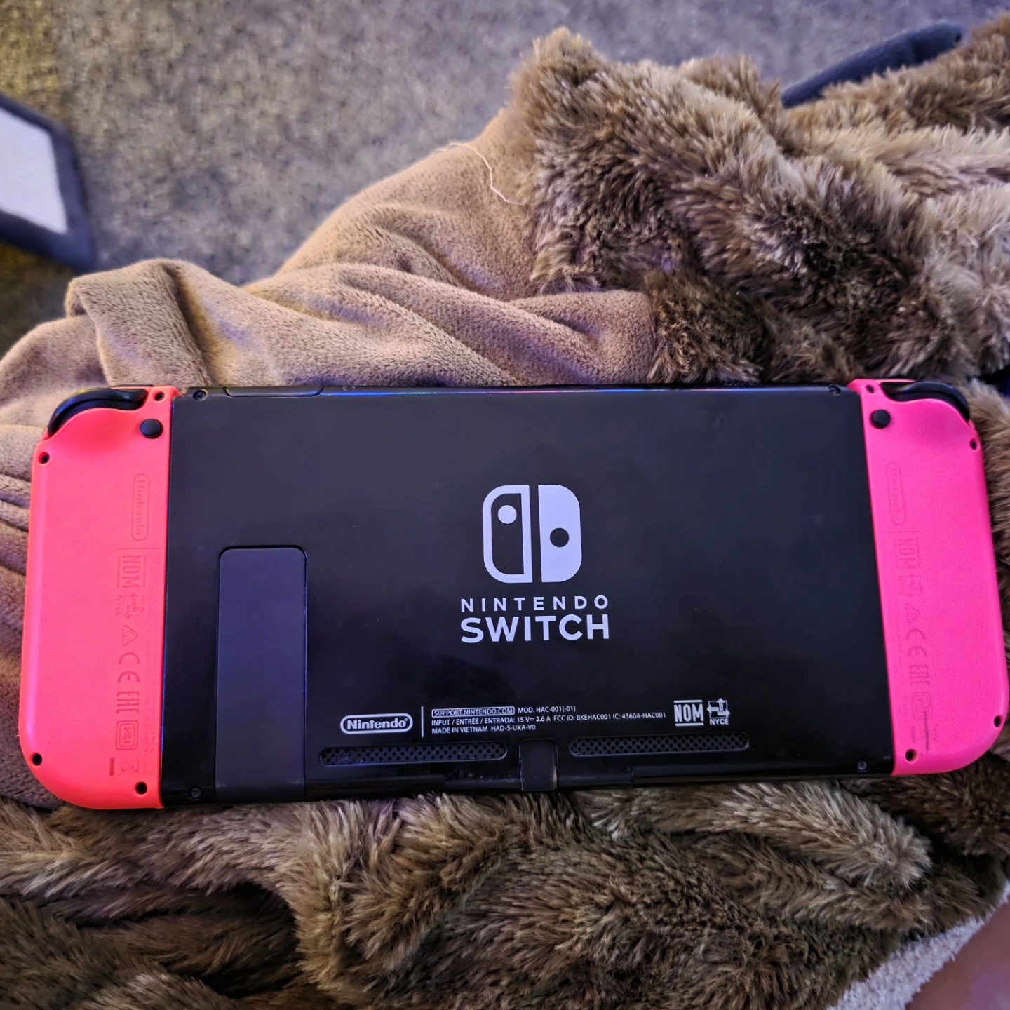 Nintendo switch with accessories and games - photo 4