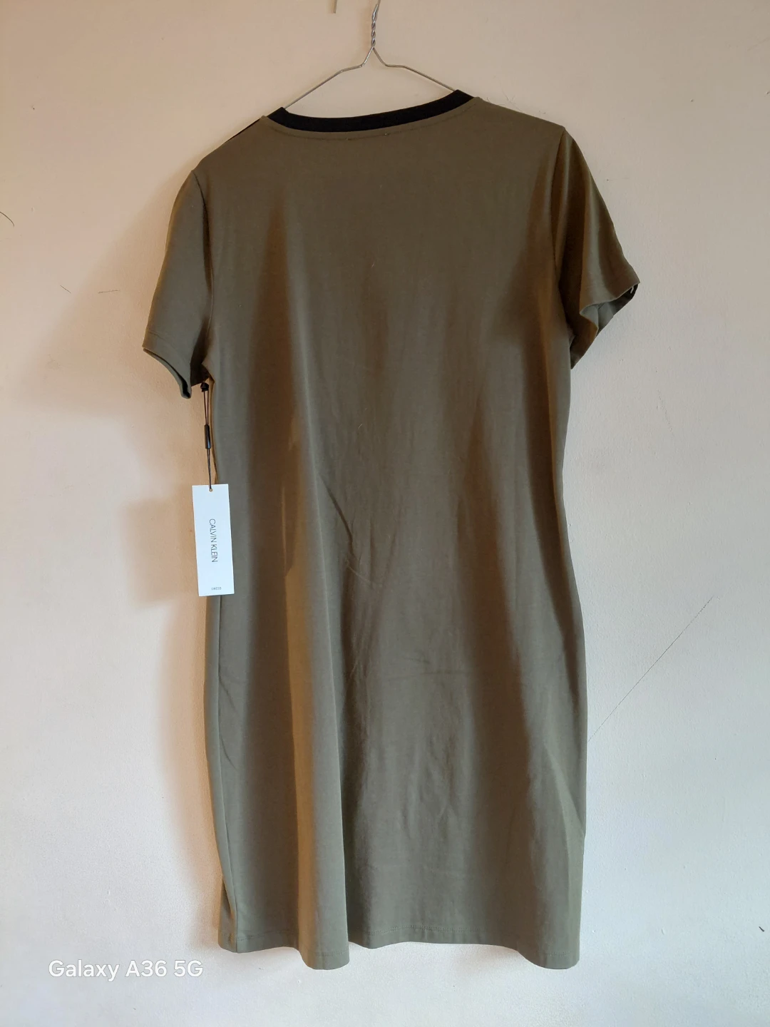 Calvin Klein Olive Green T-Shirt Dress with Logo Detail - Size M - photo 2