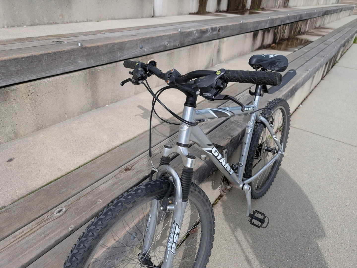 Giant Mountain Bike - photo 5