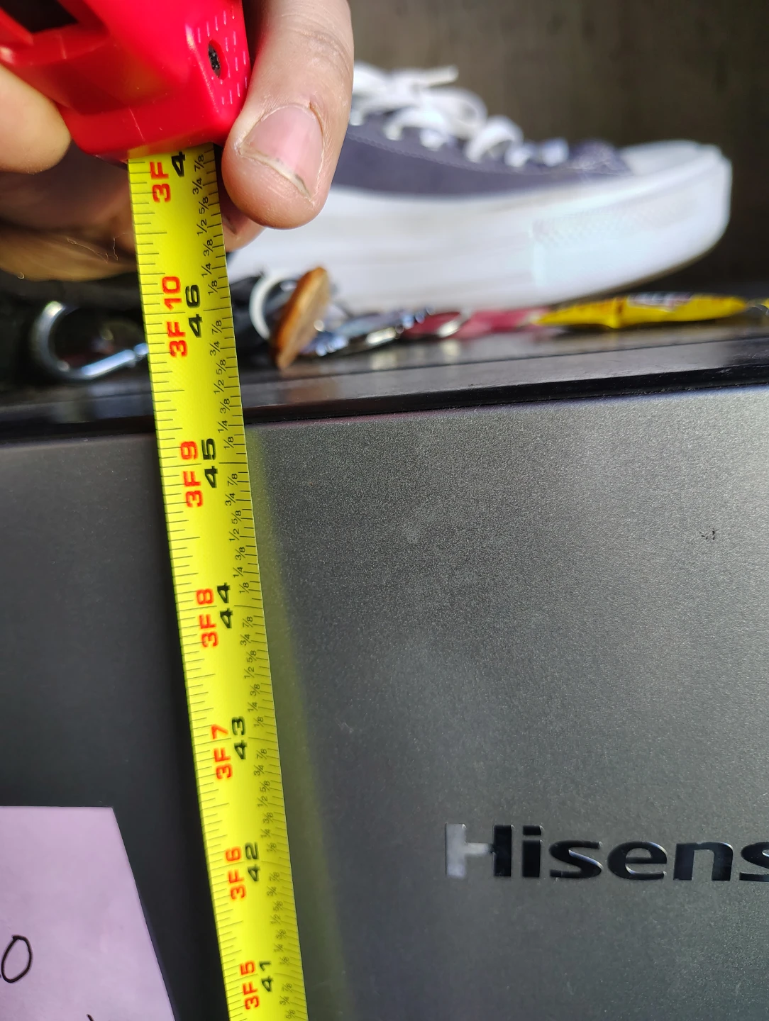 Hisense Compact Refrigerator - photo 3
