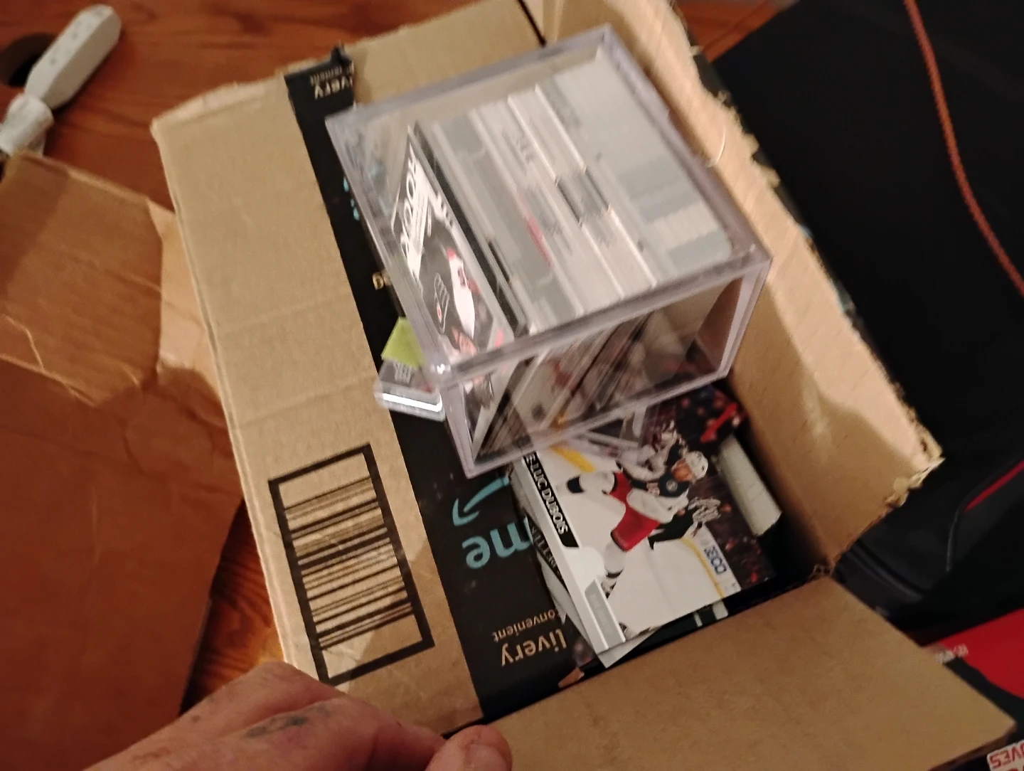 Assorted Hockey Cards Reduce to 80. - photo 3