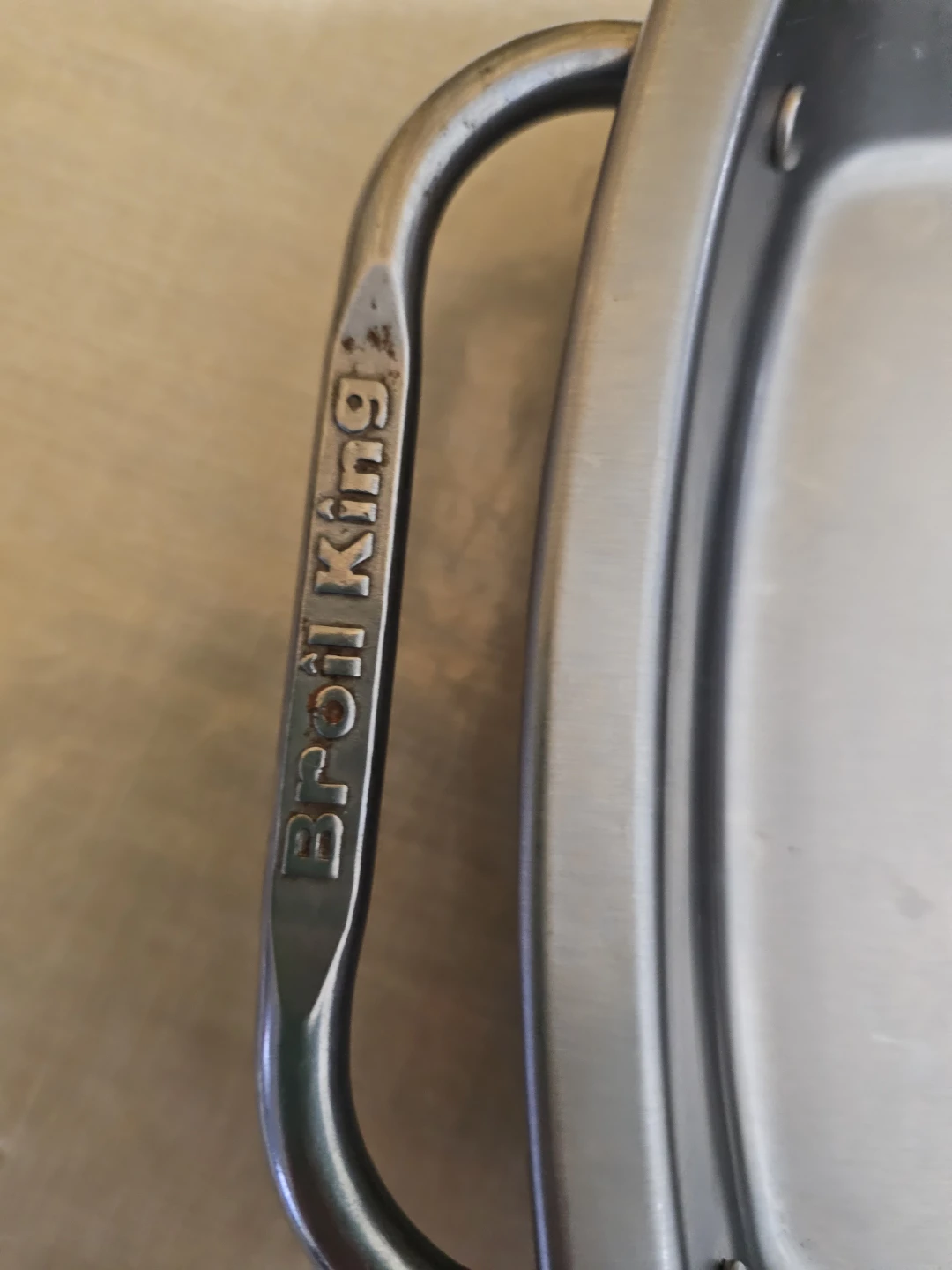 Broil King Roasting Pan with Rack - photo 3