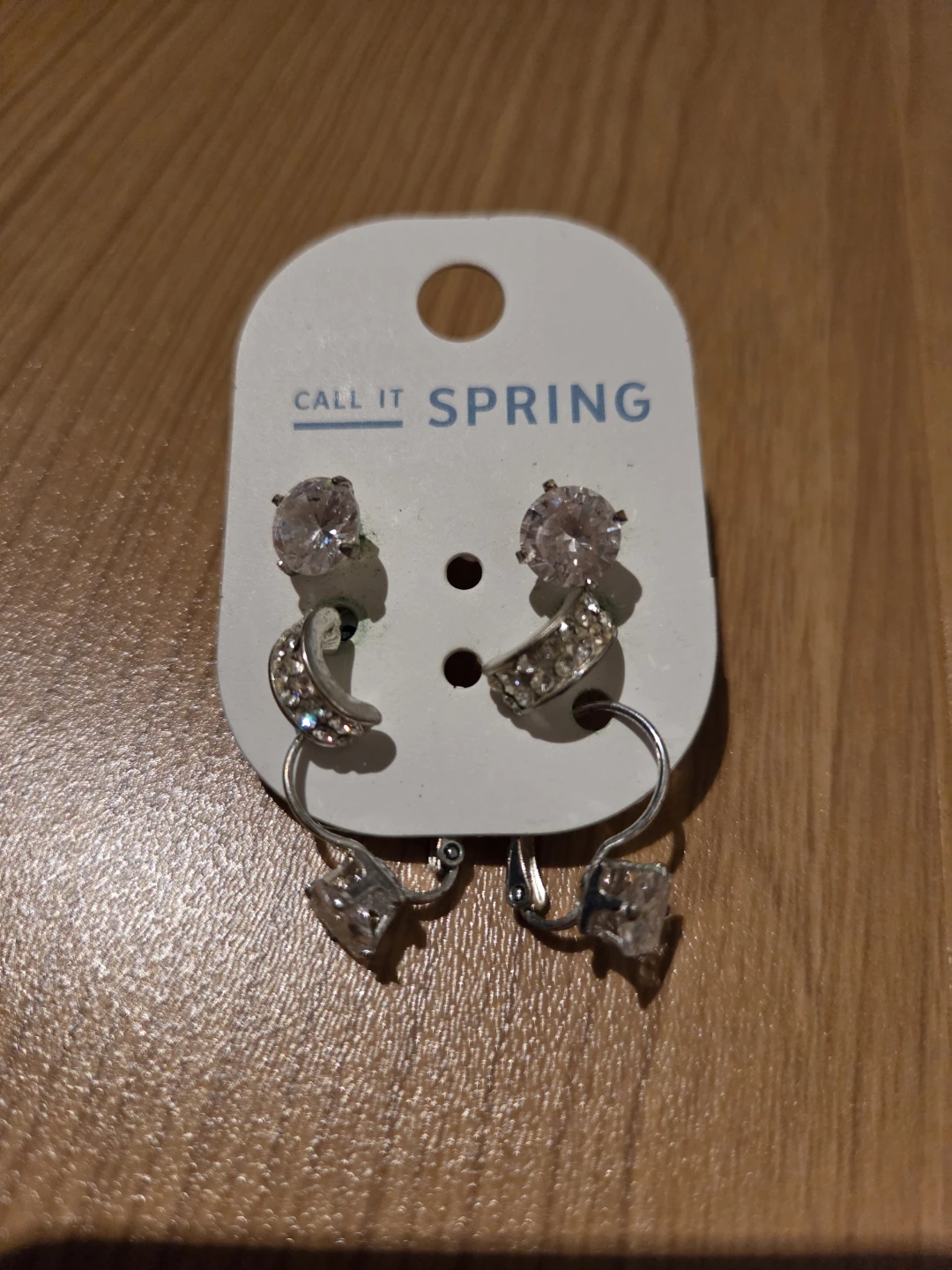 FREE set of earrings (costume)