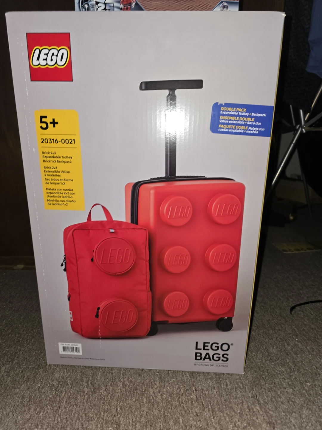LEGO Expandable Trolley and Backpack Set