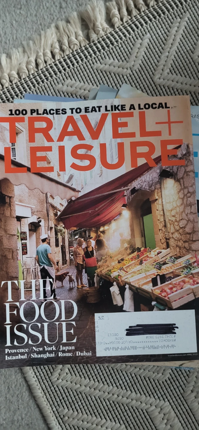 Travel + Leisure Magazine Lot - photo 2