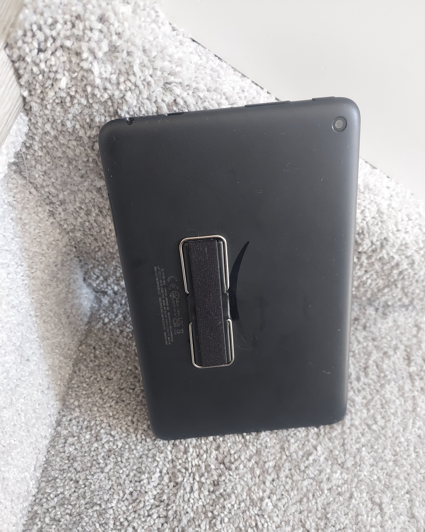 Amazon Fire 7 Tablet (12th Gen, 16GB, WiFi) – Like New - photo 4