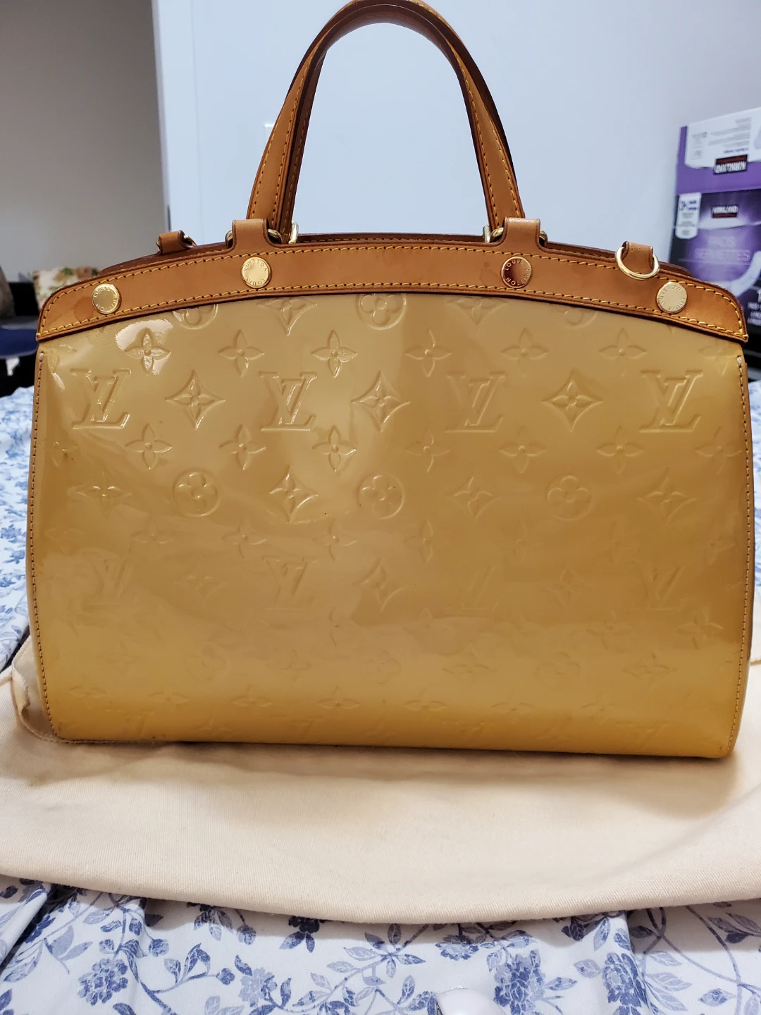 Louis Vuitton Vernis Handbag Brea PM - photo 2