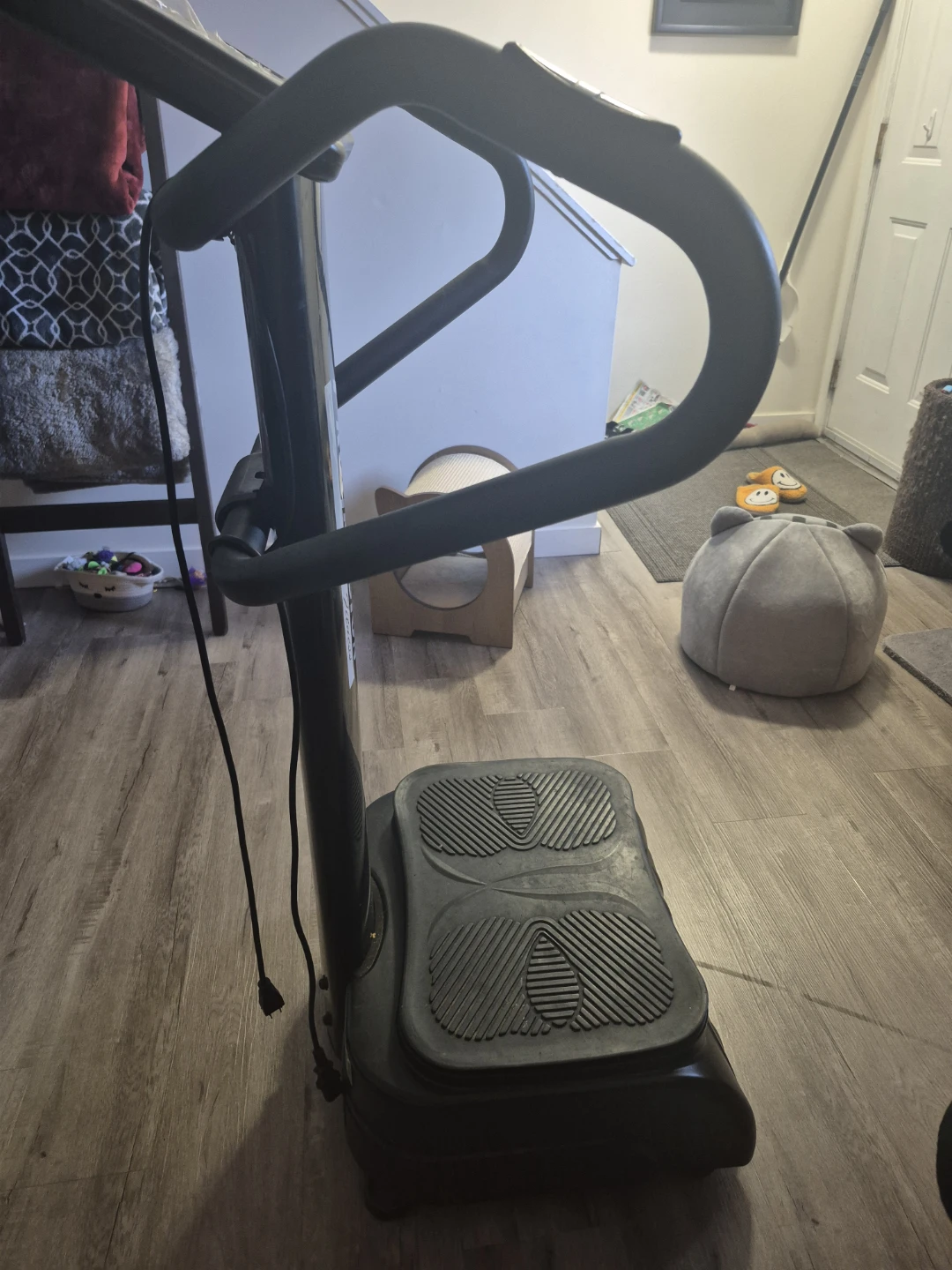 Progression Fitness Vibration Machine - photo 3