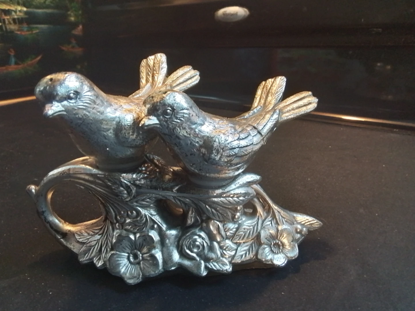 Vintage Silver Plated Perched Lovebirds Salt & Pepper Shakers - photo 2