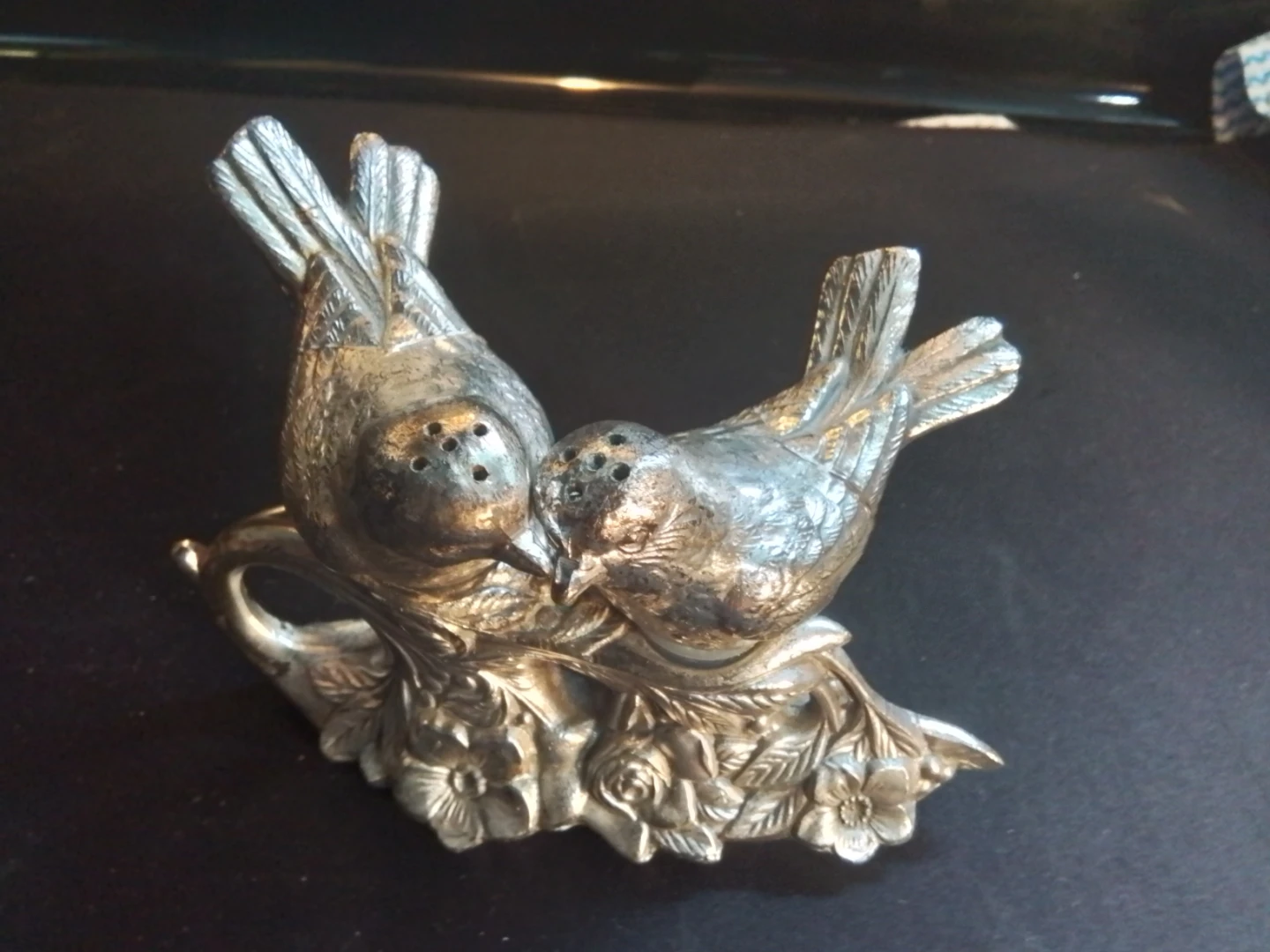 Vintage Silver Plated Perched Lovebirds Salt & Pepper Shakers - photo 5