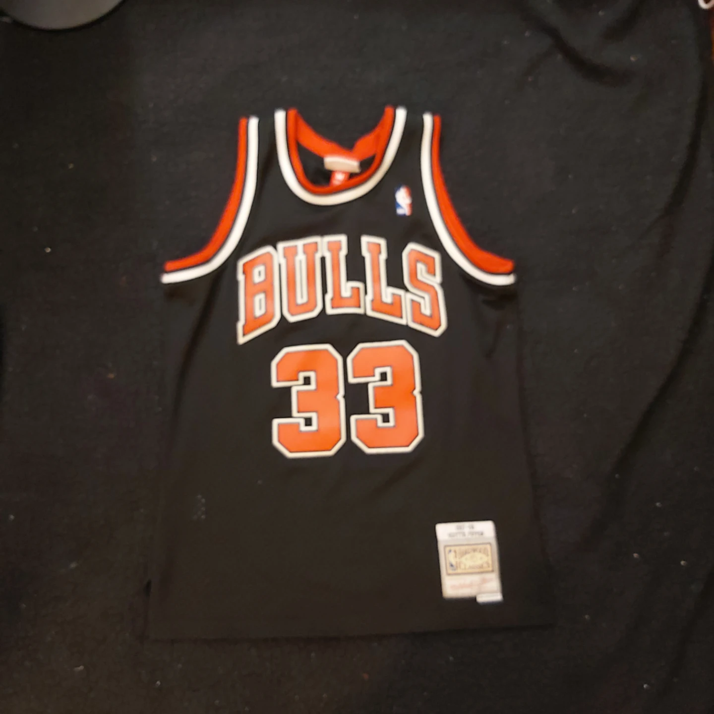 Mitchell & Ness Scottie Pippen Chicago Bulls #33 Jersey