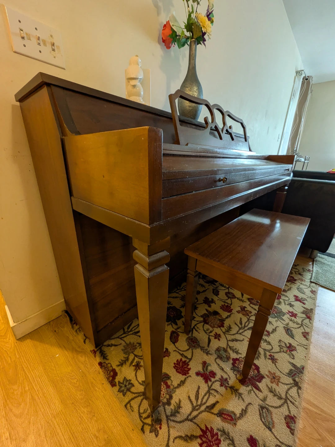 Kohler & Campbell Upright Piano with Bench - photo 2