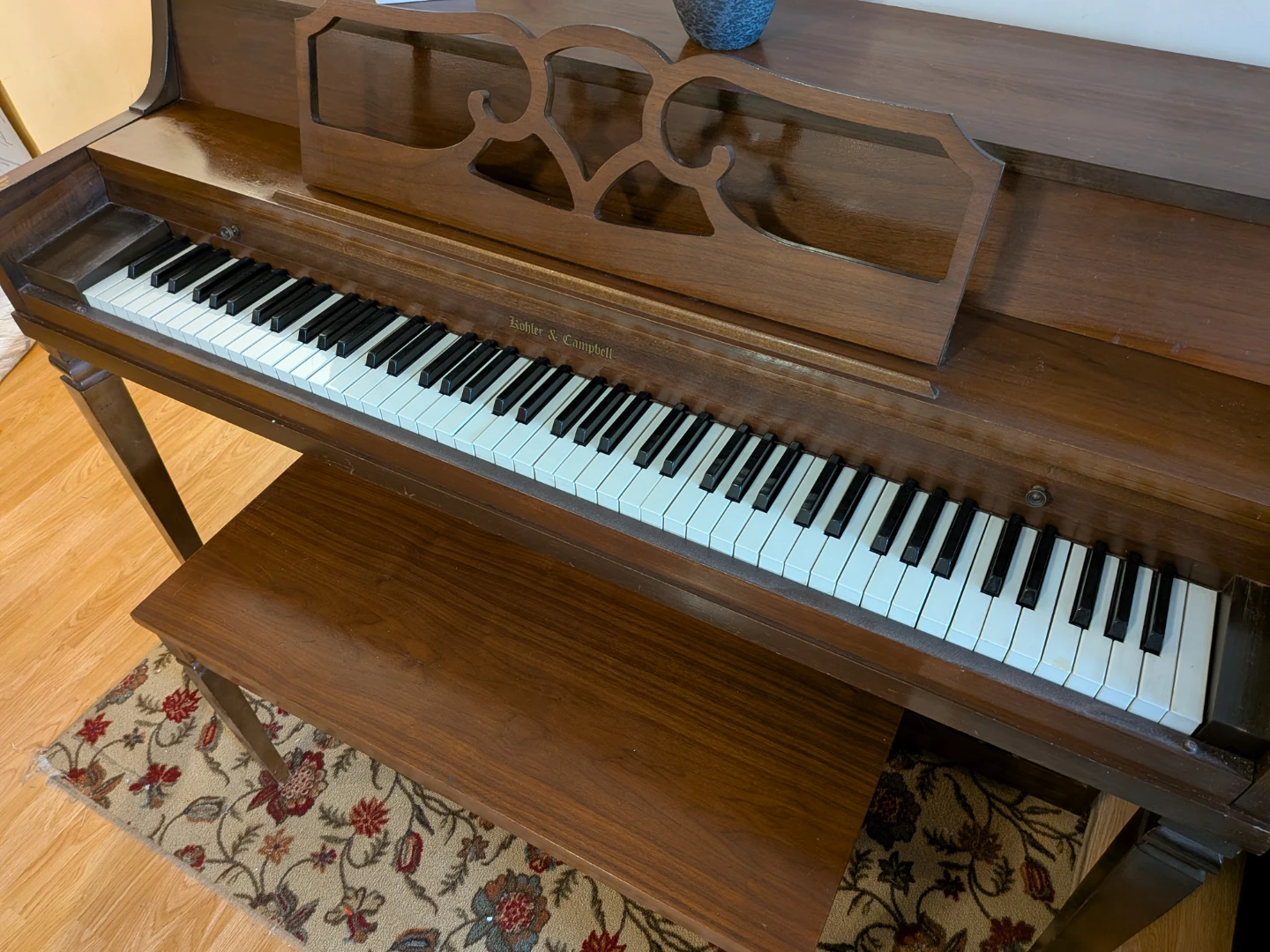 Kohler & Campbell Upright Piano with Bench - photo 4
