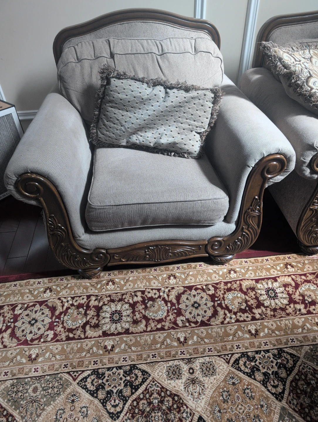 Classic Living Room Furniture Set - photo 2