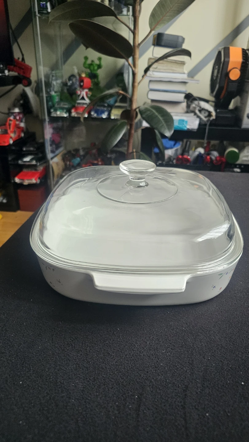 Corningware English Meadow Square Casserole Dish with Lid - photo 2