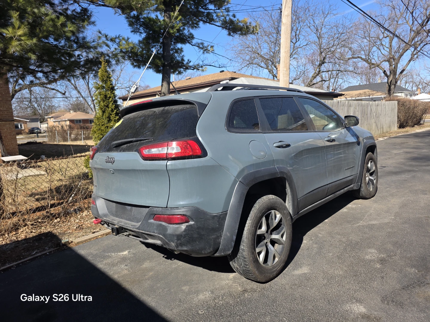 Jeep Cherokee Trailhawk SUV - photo 3
