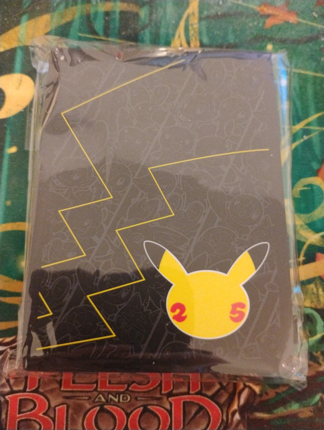 Pokémon Card TCG sleeves - photo 2