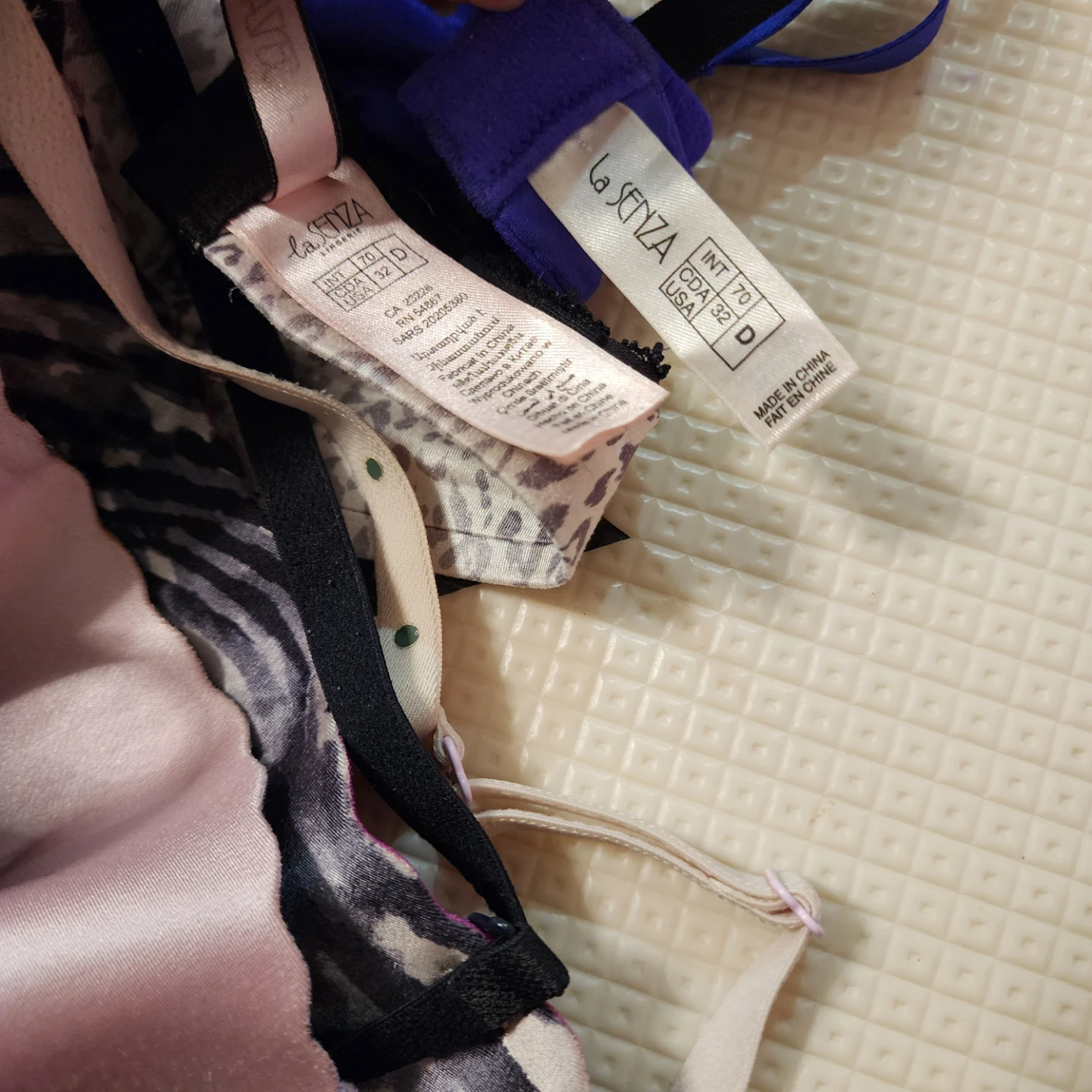 La Senza Bras - 34D 32D 32DD - photo 3