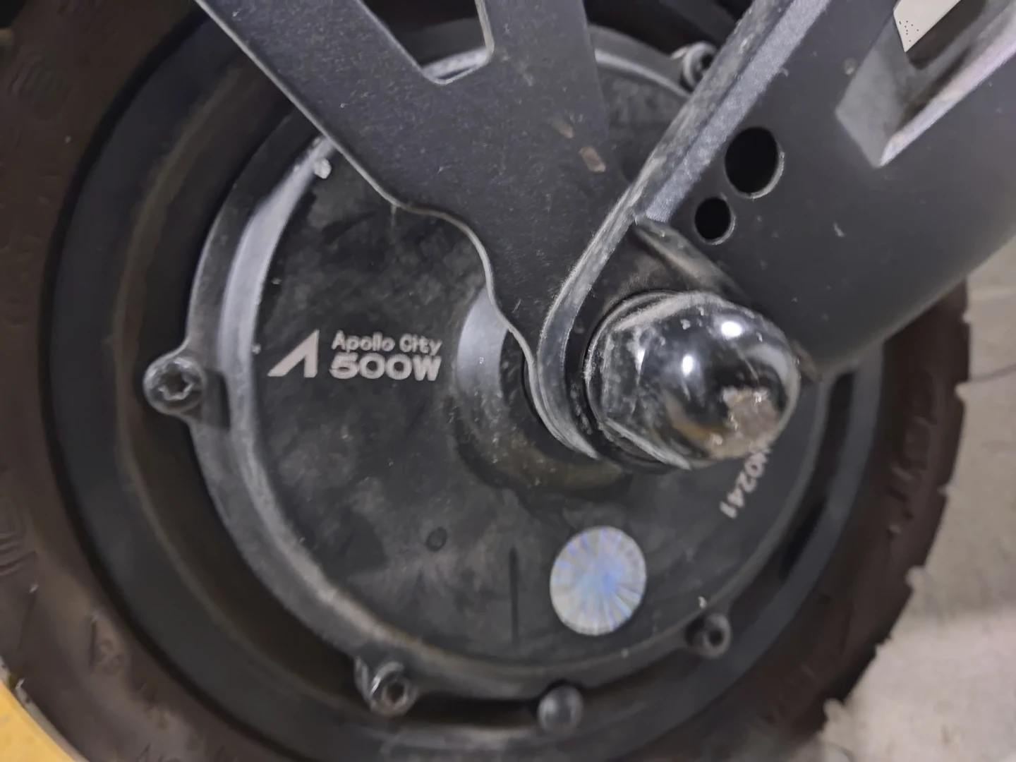 Apollo City 500W Electric Scooter - photo 2