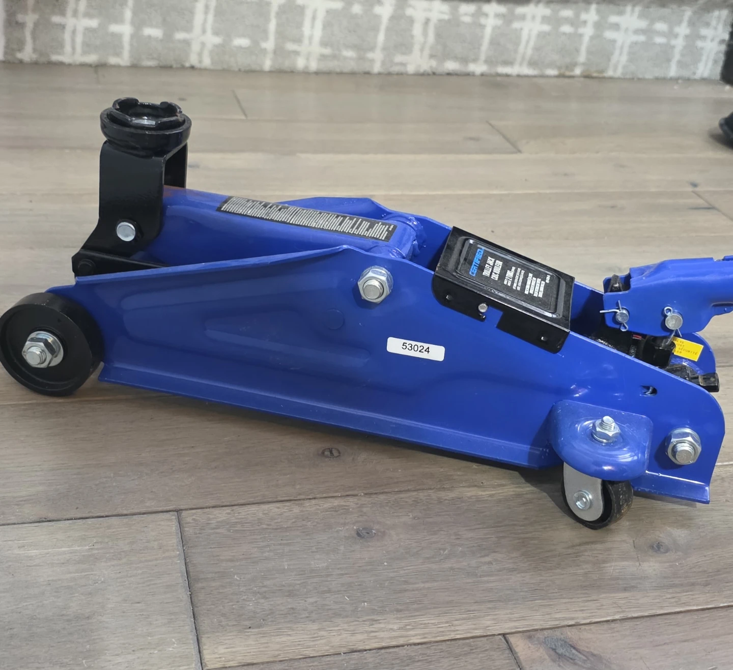 Certified 2 Ton Trolley Jack - photo 4