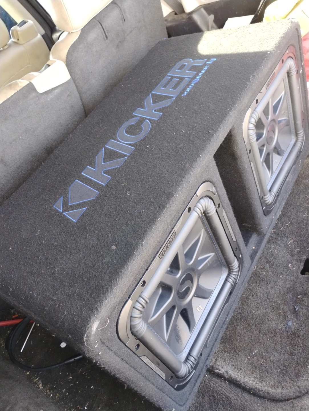 Kicker Solo-Baric L7 Dual Subwoofer Enclosure - photo 4